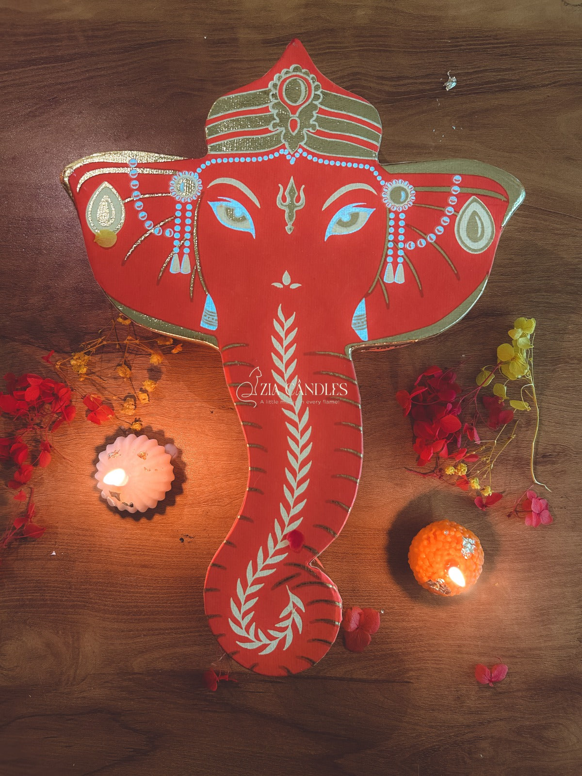 Ganpati-Shaped Handcrafted Gift Box – 12 Indian Festive Soy Wax Candles